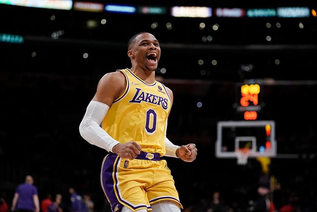 欧冠-弗拉霍维奇破门麦肯尼建功 尤文2-0曼城